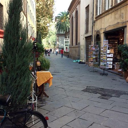 Mavi'S Bedrooms Lucca Exterior photo